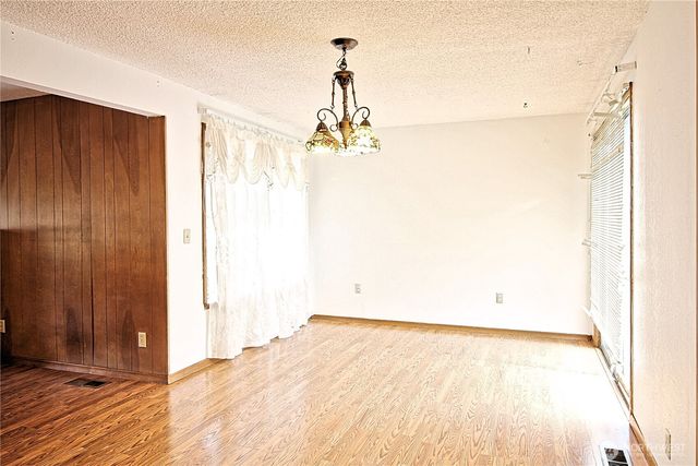 126 E. 64th Street, Tacoma, WA 98404