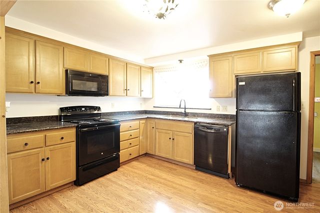 126 E. 64th Street, Tacoma, WA 98404