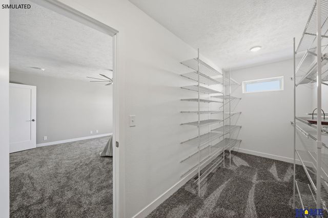 8921 Peregrine Road, Lincoln, NE 68505