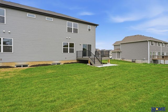 8921 Peregrine Road, Lincoln, NE 68505