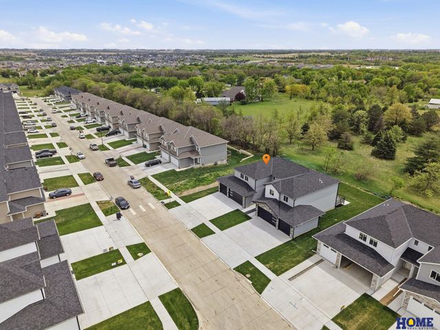 8921 Peregrine Road, Lincoln, NE 68505
