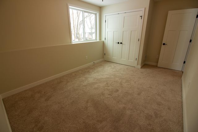 1105 2nd Street SE, Faribault, MN 55021