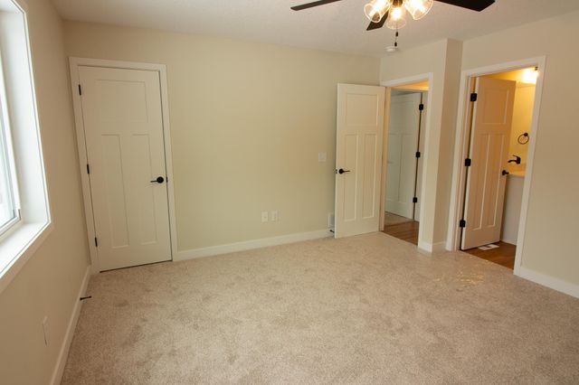 1105 2nd Street SE, Faribault, MN 55021