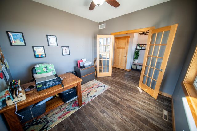 5892 Cambridge Hill Rd SE, Rochester, MN 55904