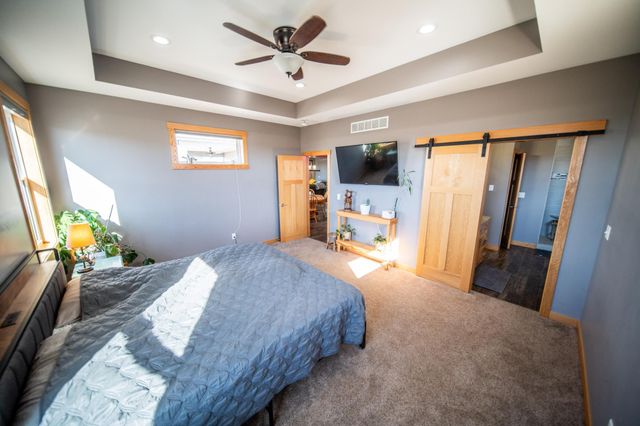 5892 Cambridge Hill Rd SE, Rochester, MN 55904