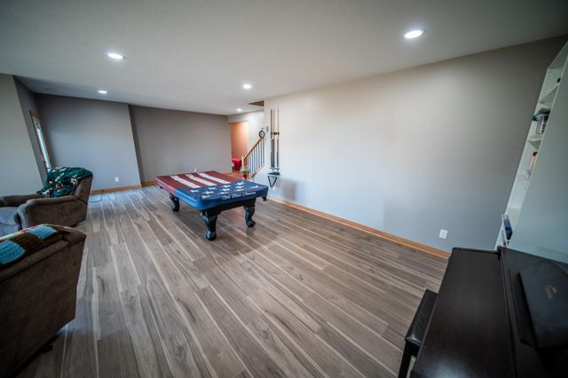 5892 Cambridge Hill Rd SE, Rochester, MN 55904