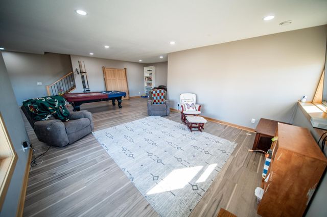 5892 Cambridge Hill Rd SE, Rochester, MN 55904