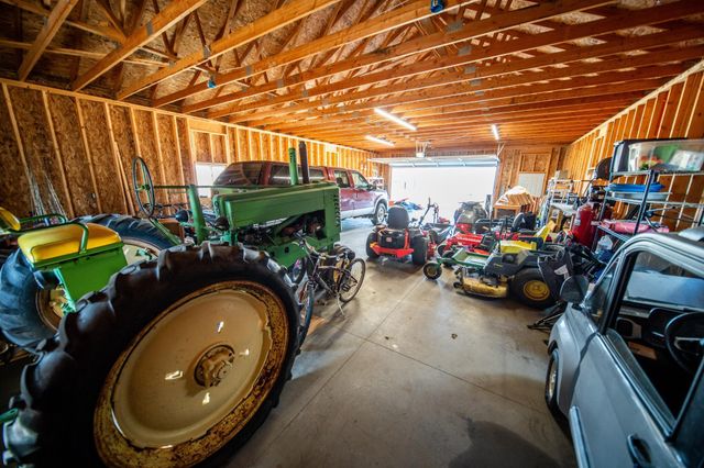 5892 Cambridge Hill Rd SE, Rochester, MN 55904