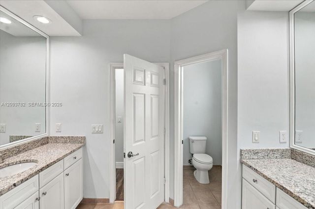 8770 NW 99th Path 0, Doral, FL 33178