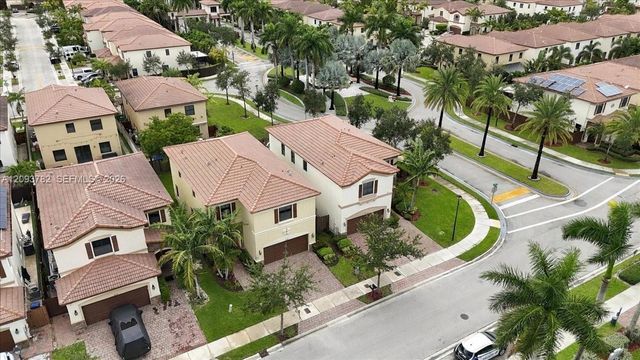8770 NW 99th Path 0, Doral, FL 33178