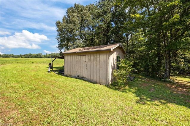 6821 NC Highway 65, Summerfield, NC 27358