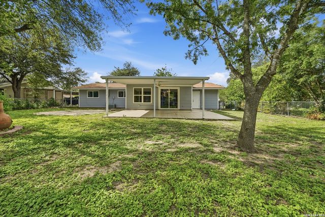 5103 GUINEVERE DR, San Antonio, TX 78218