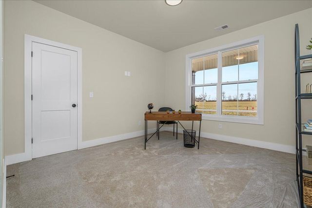 124 Maple Lawn Circle, Nicholasville, KY 40356