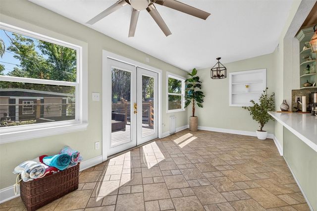 2005 JACKSON STREET N, St Petersburg, FL 33704