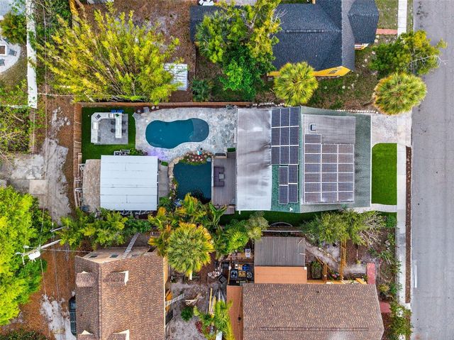 2005 JACKSON STREET N, St Petersburg, FL 33704