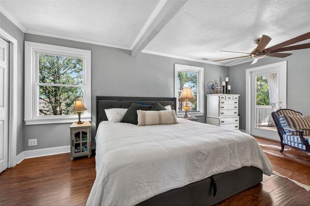 2005 JACKSON STREET N, St Petersburg, FL 33704