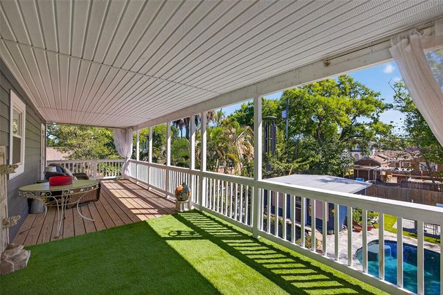 2005 JACKSON STREET N, St Petersburg, FL 33704