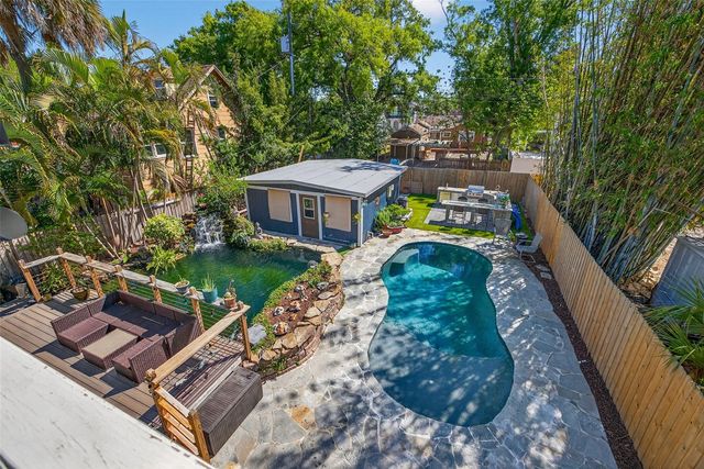 2005 JACKSON STREET N, St Petersburg, FL 33704