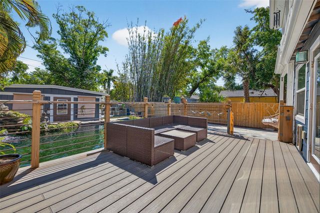 2005 JACKSON STREET N, St Petersburg, FL 33704