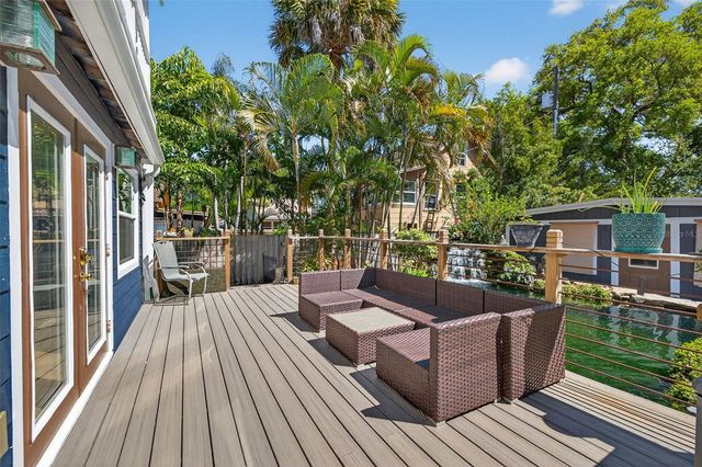 2005 JACKSON STREET N, St Petersburg, FL 33704