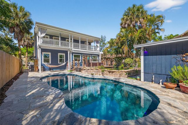 2005 JACKSON STREET N, St Petersburg, FL 33704