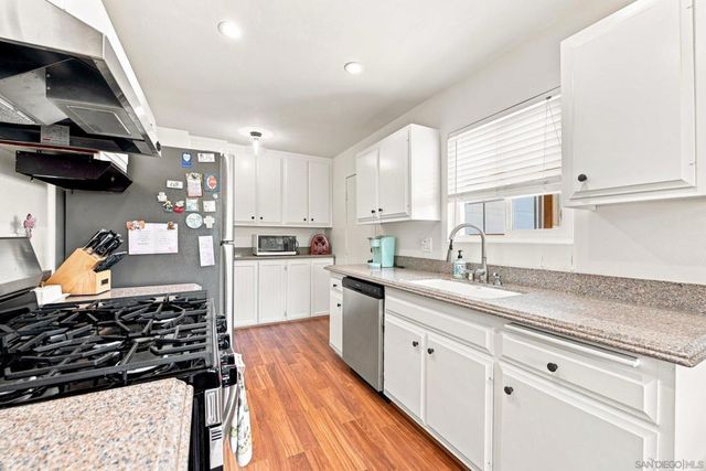 3719 Mira Pacific Dr, Oceanside, CA 92056