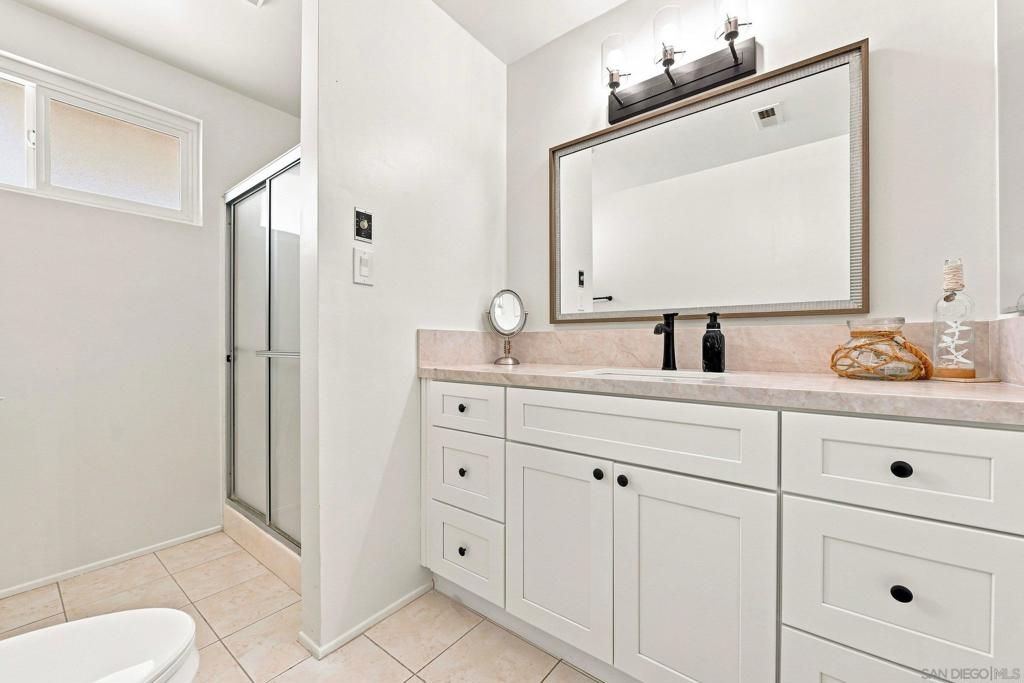 3719 Mira Pacific Dr, Oceanside, CA 92056 — photo 3