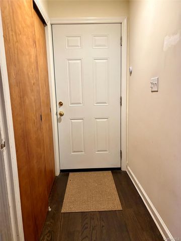 275 4th Street, Saint James, NY 11780