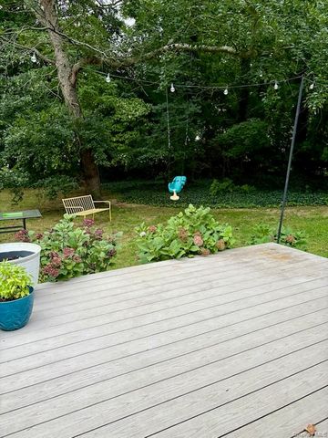 275 4th Street, Saint James, NY 11780