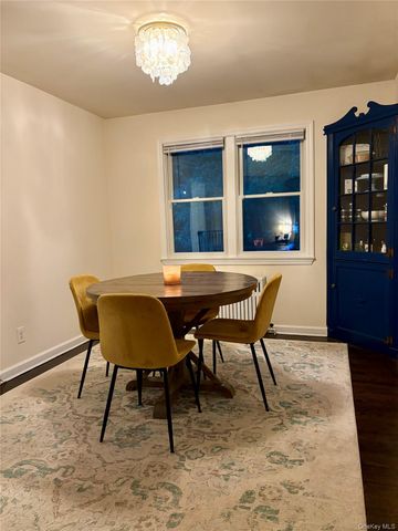 275 4th Street, Saint James, NY 11780