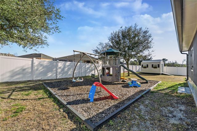 15404 TAURUS COURT, Mascotte, FL 34753