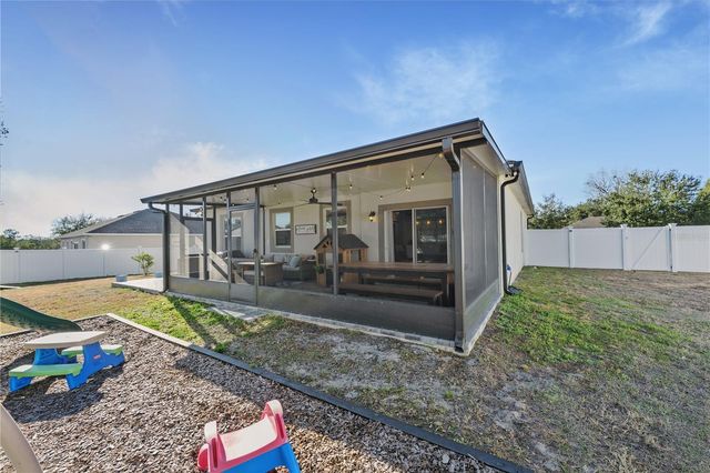 15404 TAURUS COURT, Mascotte, FL 34753