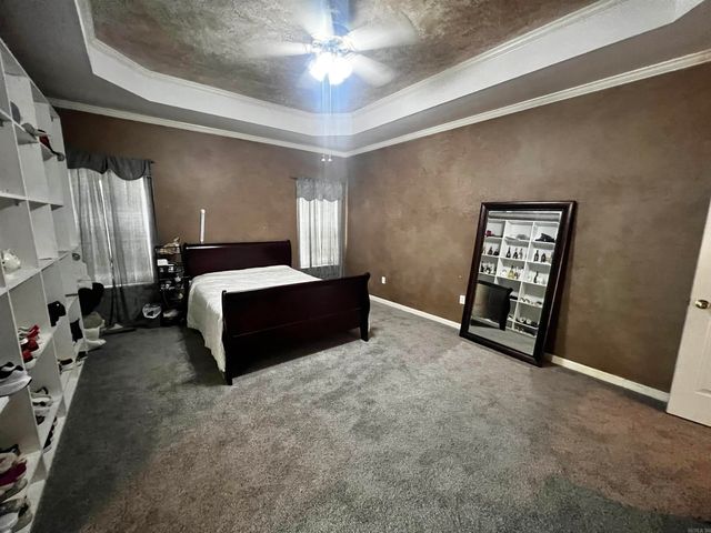 602 River Oaks Boulevard, Searcy, AR 72143