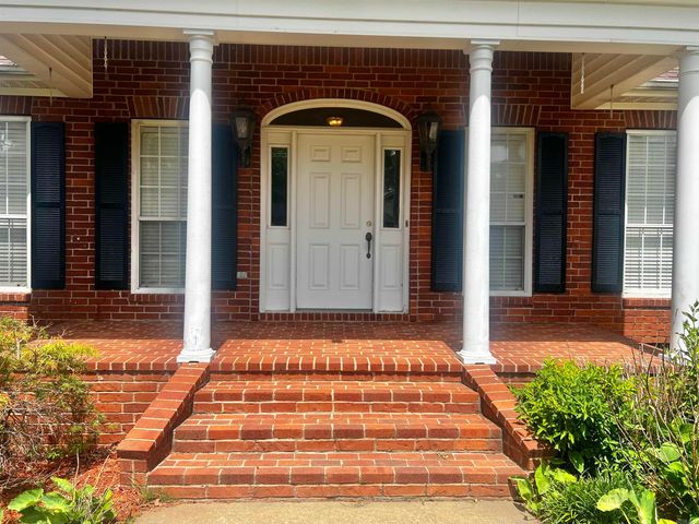 602 River Oaks Boulevard, Searcy, AR 72143