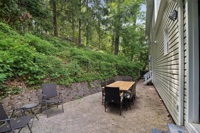 147 Waterside Avenue, Northport, NY 11768