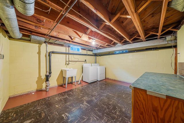 1519 W COMMERCIAL STREET, Appleton, WI 54914