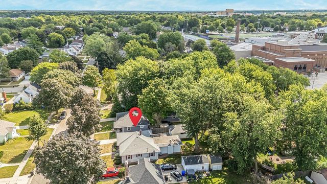 1519 W COMMERCIAL STREET, Appleton, WI 54914
