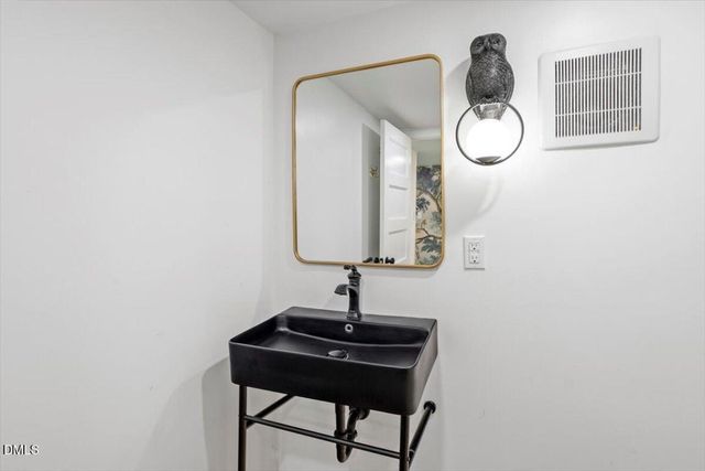 807 E Edenton Street, Raleigh, NC 27601