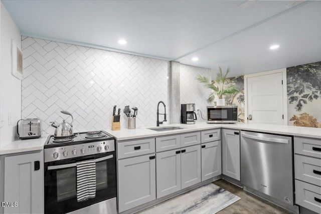 807 E Edenton Street, Raleigh, NC 27601