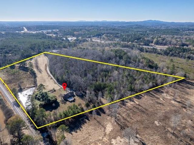 165 Lake Creek Road, Cedartown, GA 30125