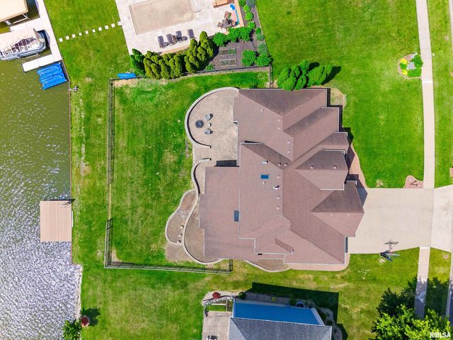 2035 EL CAMINO Drive, Pekin, IL 61554