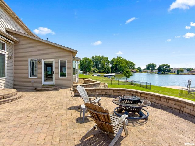 2035 EL CAMINO Drive, Pekin, IL 61554