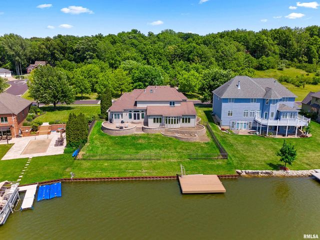2035 EL CAMINO Drive, Pekin, IL 61554