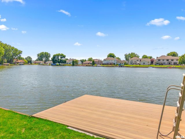 2035 EL CAMINO Drive, Pekin, IL 61554