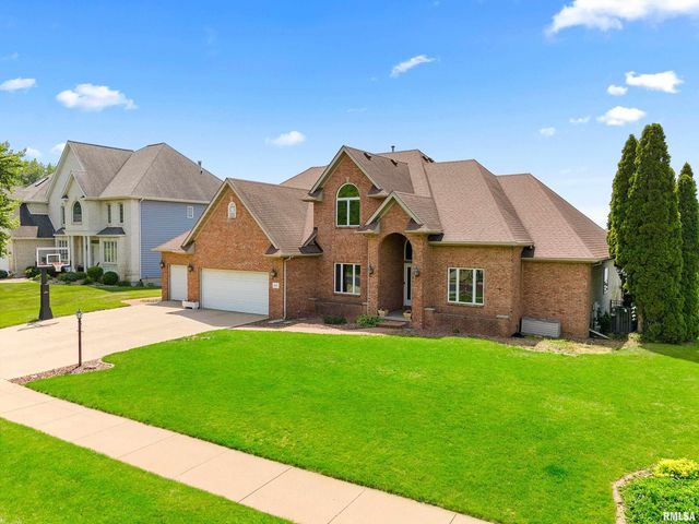 2035 EL CAMINO Drive, Pekin, IL 61554