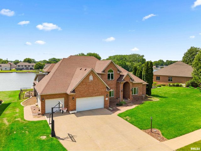 2035 EL CAMINO Drive, Pekin, IL 61554