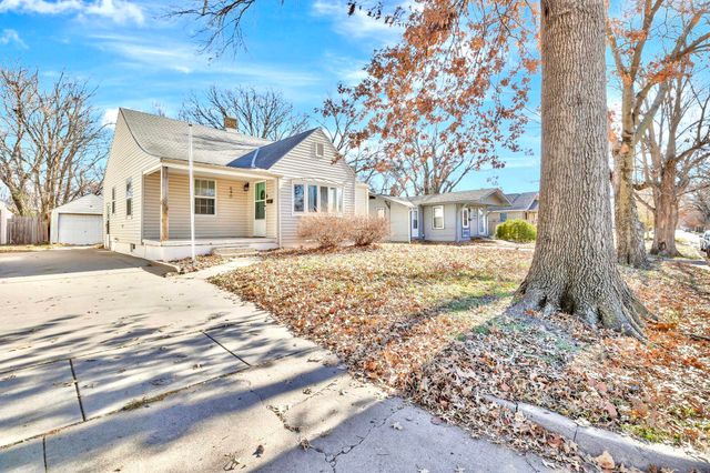 640 S Lorraine Ave, Wichita, KS 67211