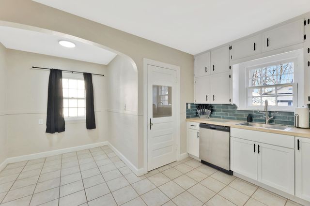 640 S Lorraine Ave, Wichita, KS 67211