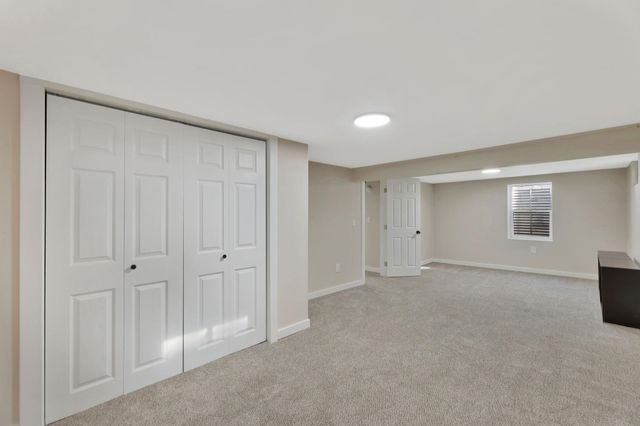 640 S Lorraine Ave, Wichita, KS 67211