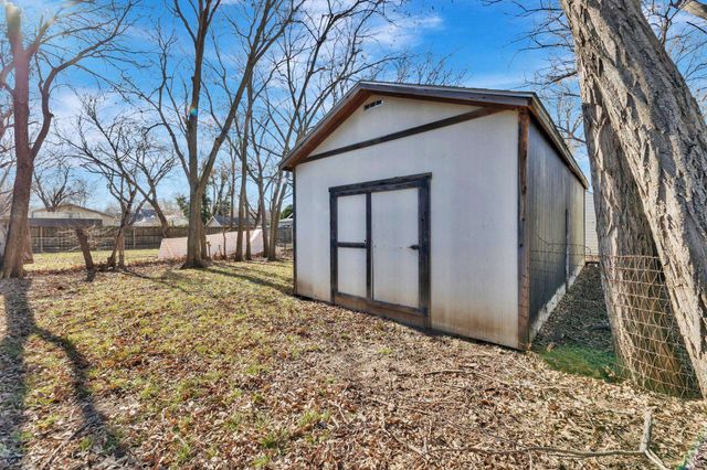 640 S Lorraine Ave, Wichita, KS 67211